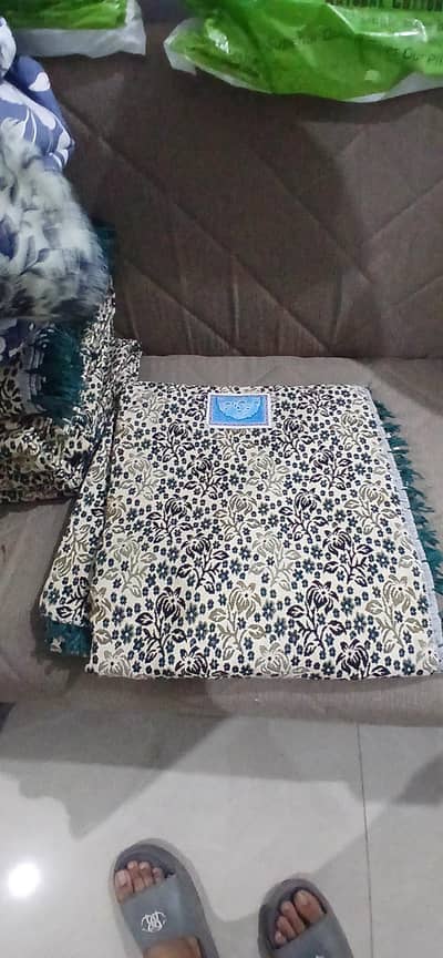 bed sheets (single bed),razai,pillows,