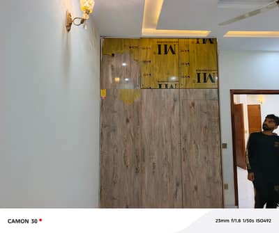 5 Marla Brand New 1st Entry Upper Portion For Rent