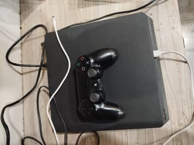 PS4 SLIM