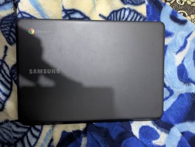 Samsung Chromebook with play store 16 GB