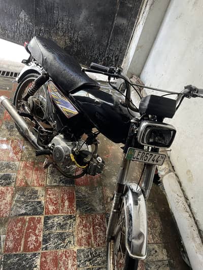 Crown bike for sale 30,000