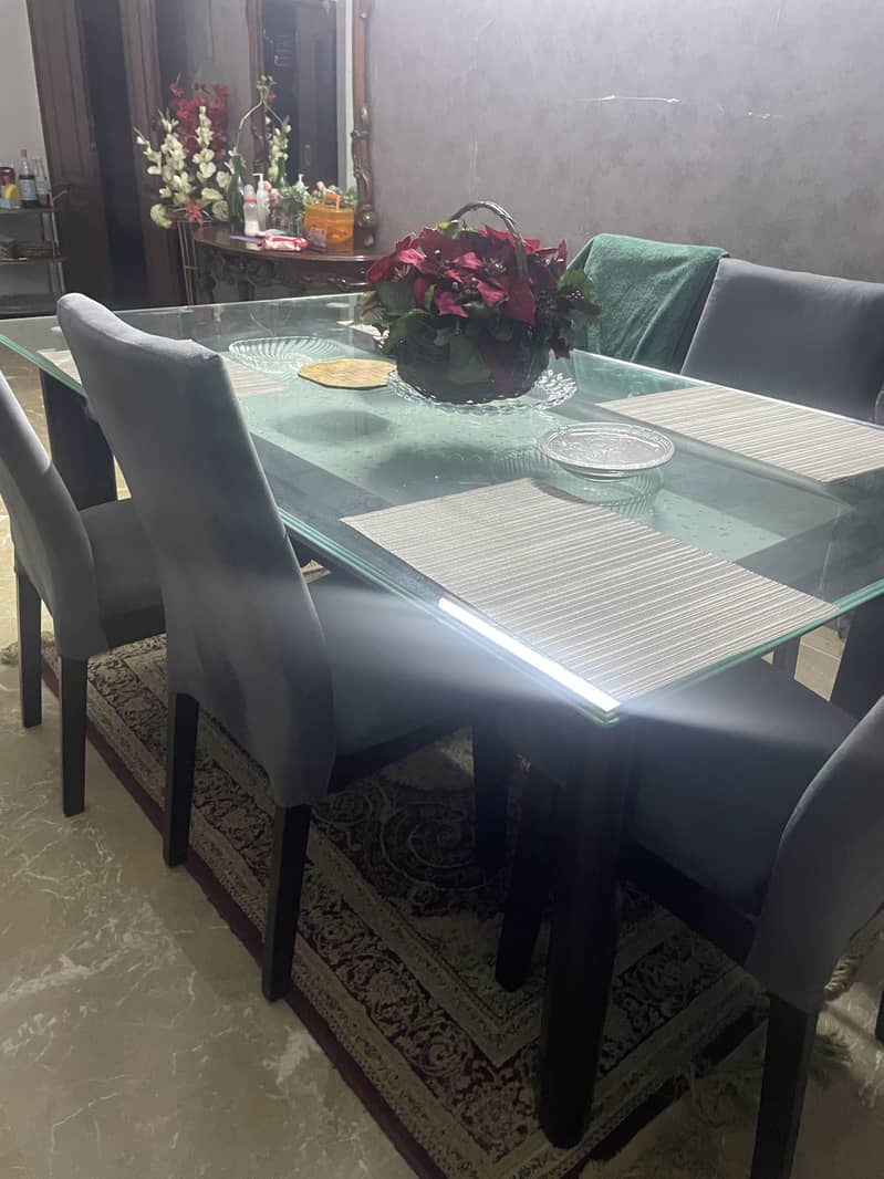 Dining table 3