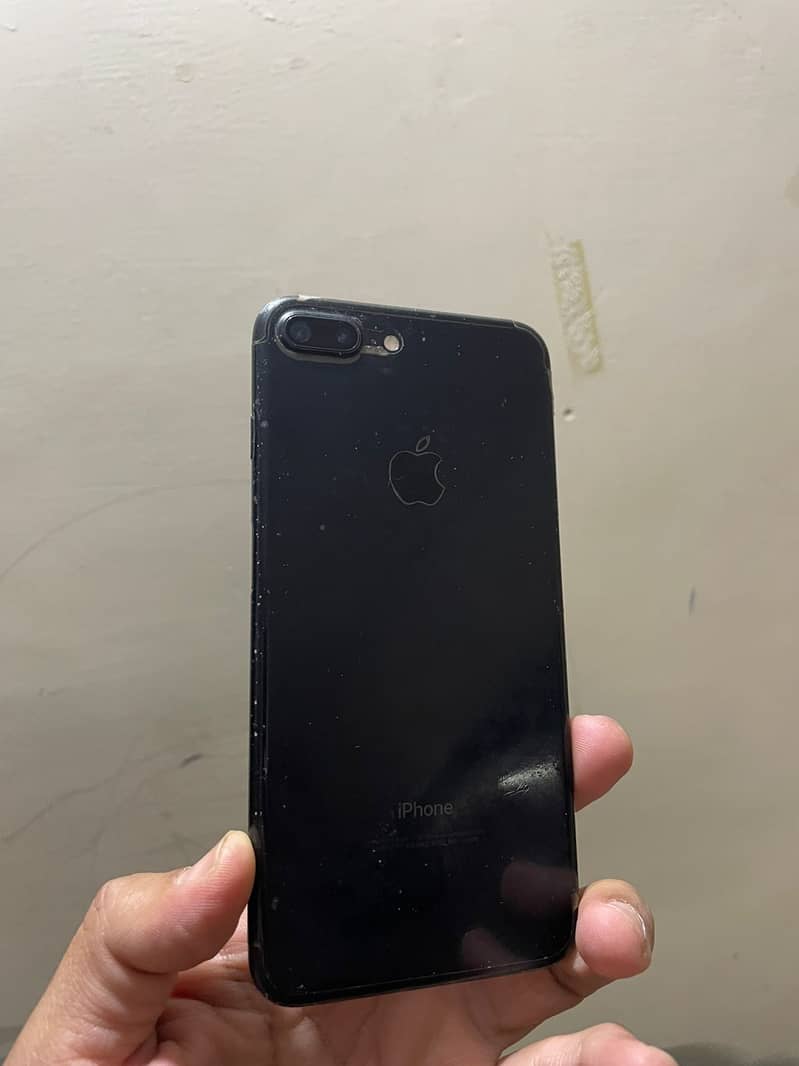 Apple iPhone 7 Plus 4