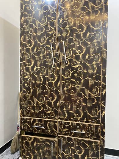 Heavy plai wood Almari 2 door very strong