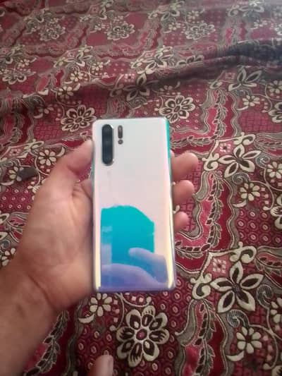 Huawei p30 pro 8GB RAM 128 GB ROM 03064895909