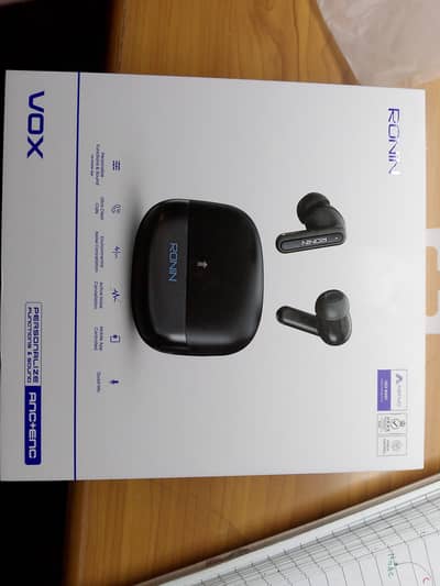 Ronnin Vox earbuds