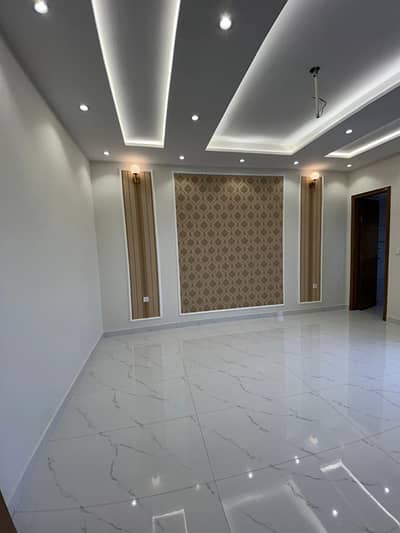 10 Marls Brand New Modern Style House Available For Sale