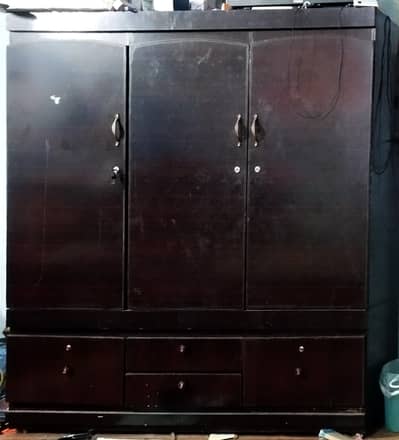 King size bed with with matress and 1 almari