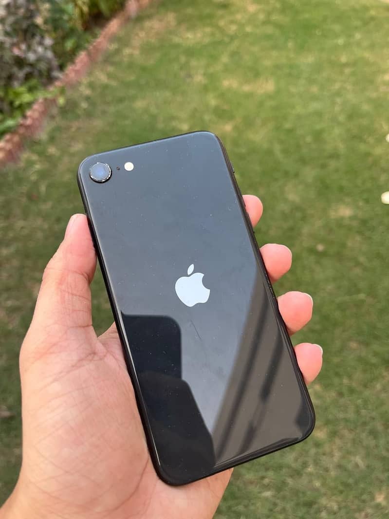 IPHONE SE 0