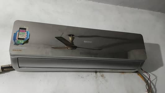 Orient E-Comfort Goldfin inverter AC – Excellent Condition