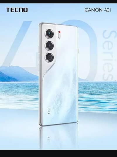 Tecno common 40 AMOLED display finger