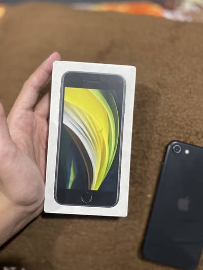 iPHONE SE 2020(2nd gen) JV WITH BOX READ AD