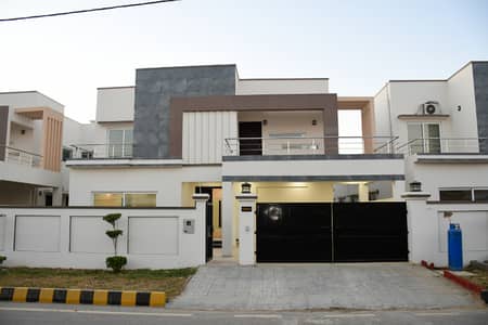 500 SQ YD HOUSE SALE: OWNERS GROUP