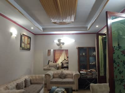 10 Marla Used Beautiful House Available For Sale