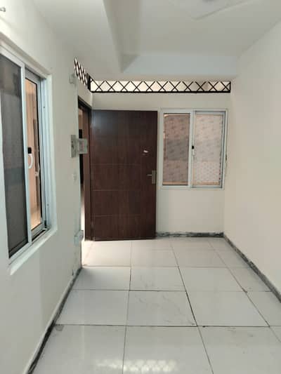 One bedroom unfurnished flat available for rent in E11 2