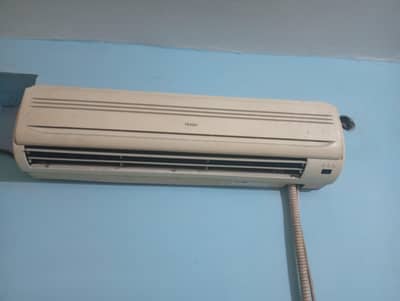 good condition used AC haier 1\. 5 ton