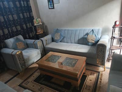 7 seater sofa set with table