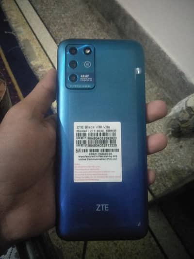 ZTE blade v30 vita with Dabba charger