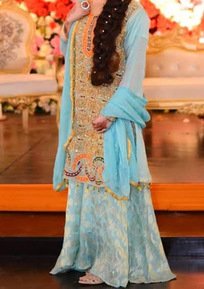 Formal wedding dress