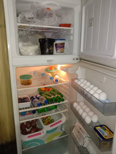 HAIER REFRIGERATOR HRF 355