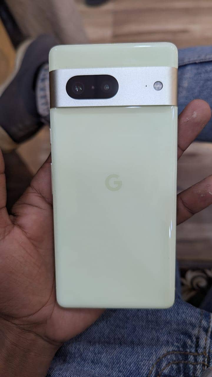 Google Pixel 7 3