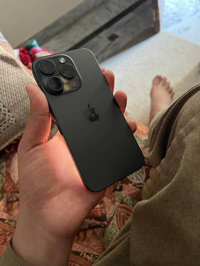 iPhone 15pro 512gb sim working