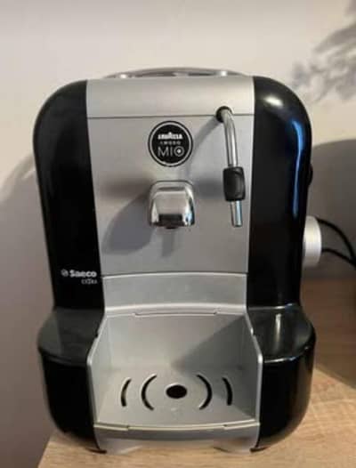 Lavazza A Modo Mio Extra capsule coffee machine