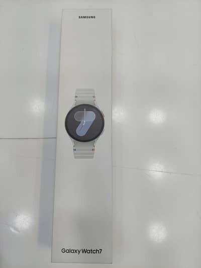 Samsung watch 7 44mm Silver Box Pack