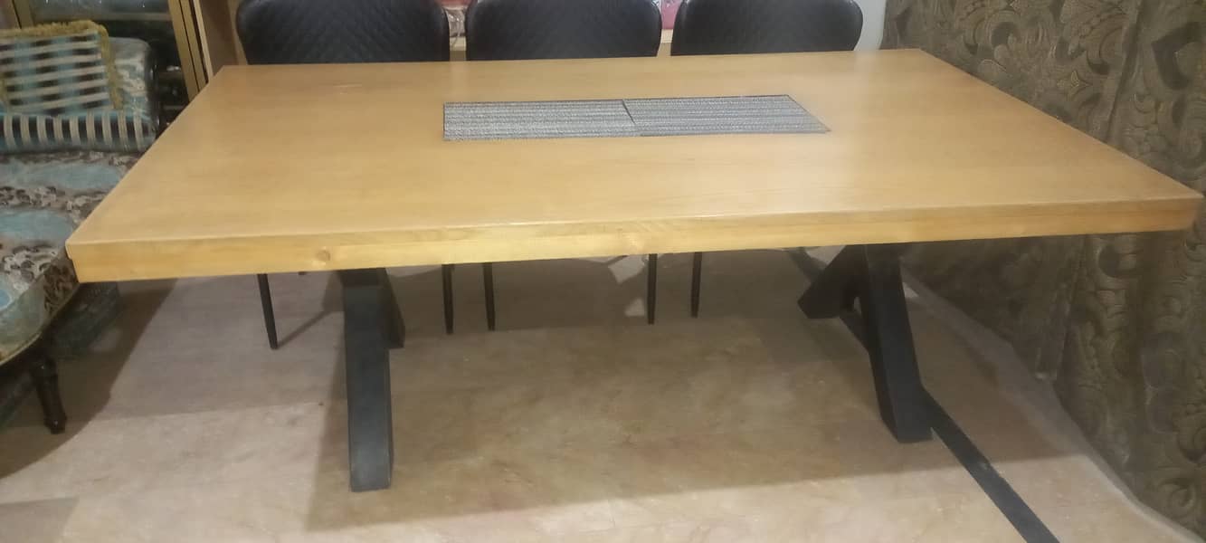 Dining table 5