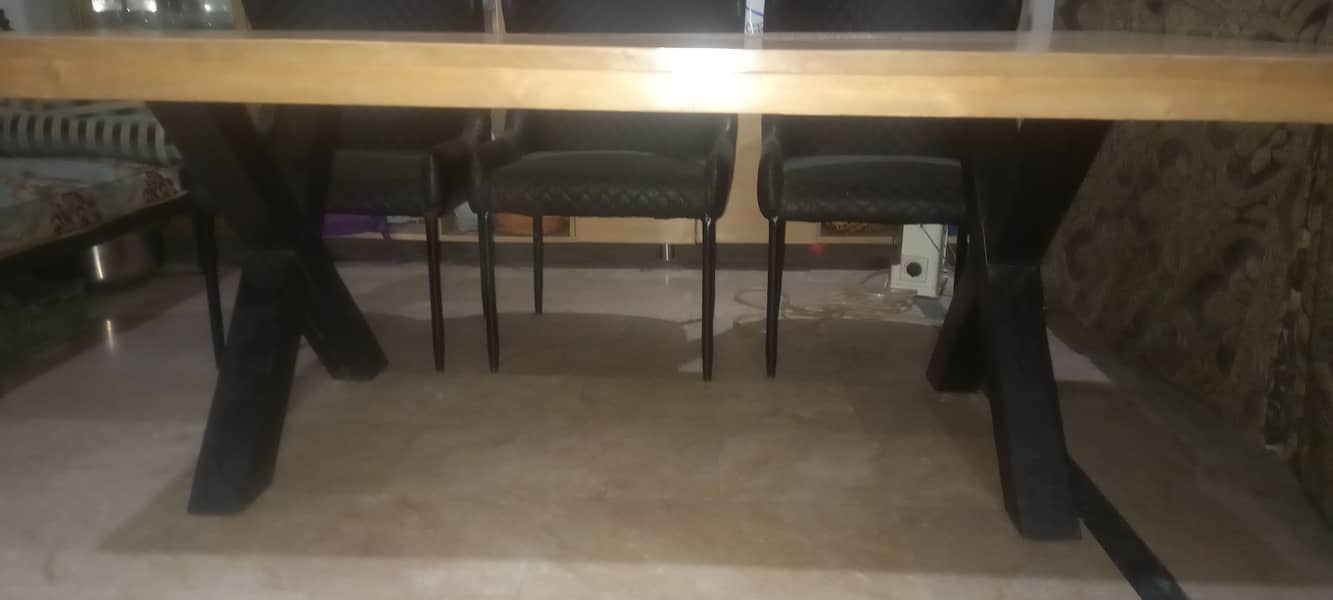 Dining table 6