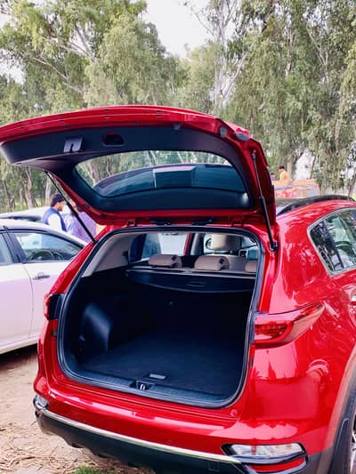 KIA SPORTAGE FWD LOOKING FOR NEW HOME