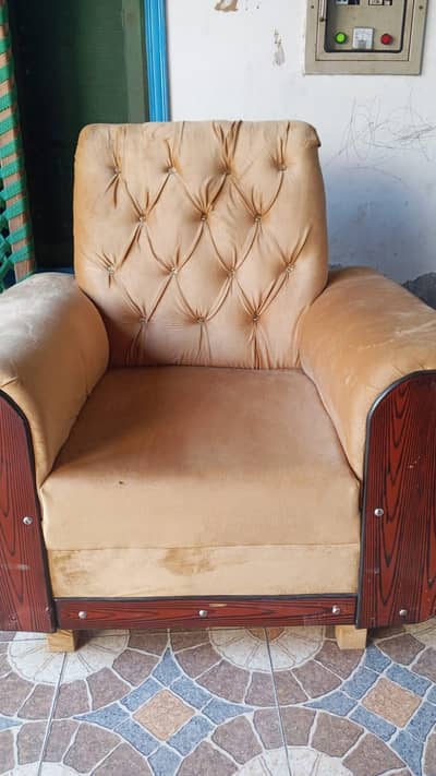 5 seater sofa set.