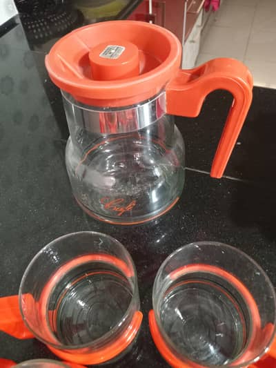 6 set mugs with tea pot