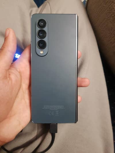 Samsung Galaxy Z fold 4