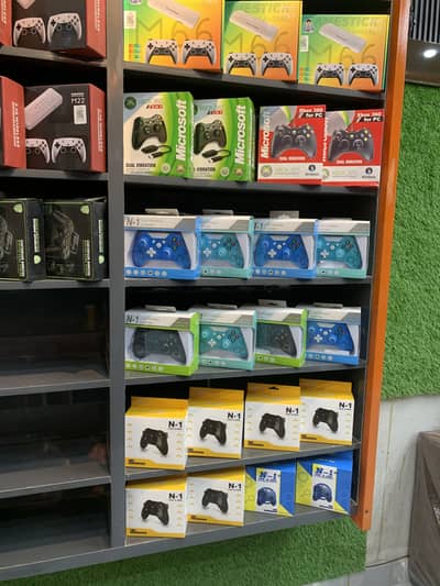 Playstation x box consoles and accessories available