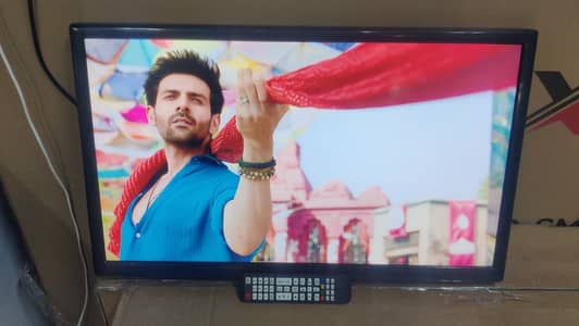 32. INCH.  Q. LED TV. NEW BOX PACK.   O3228O83O6O