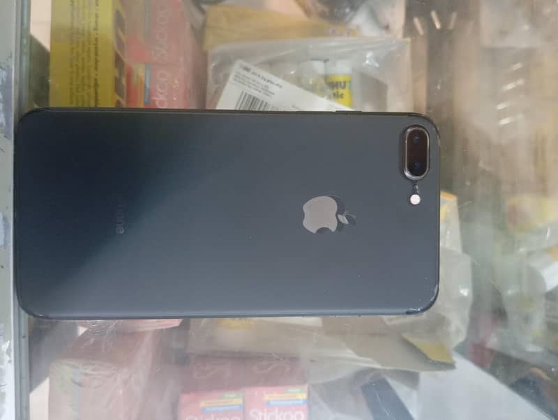 iPhone 7plus mint condition 0