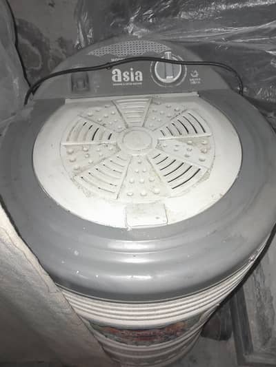 spinner with heavy body in an excellent condition. slightly used