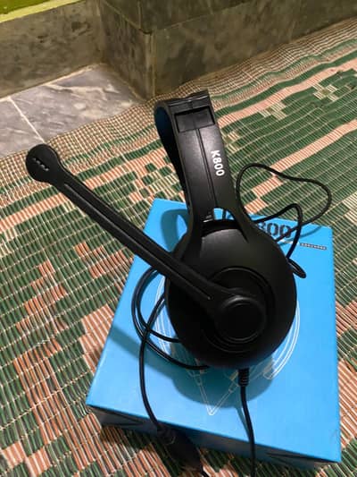 Gameing  headphone and call centre head phone for sale .