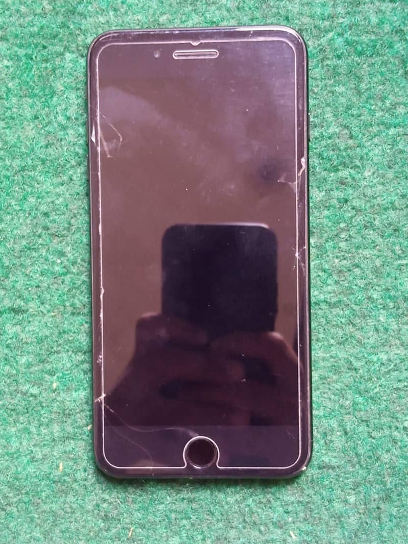 iPhone 7 plus  03098501386 3