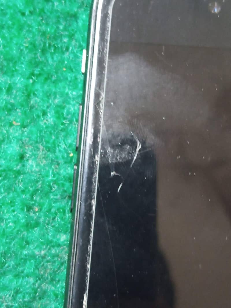 iPhone 7 plus  03098501386 6