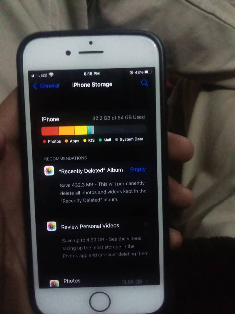 iPhone 8 3
