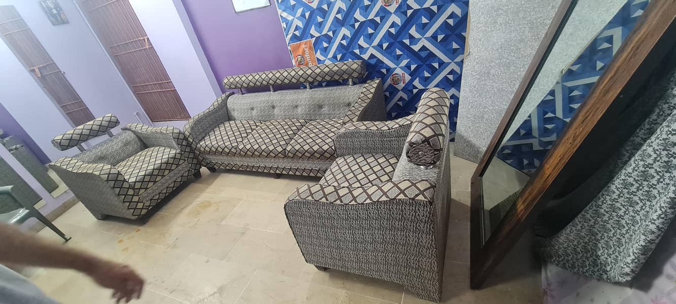 5 sater sofa 1