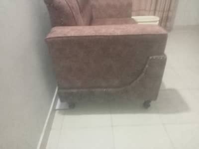 Sofa selling