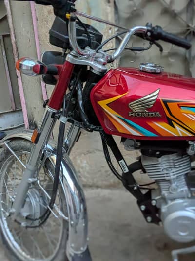 CG125 Red Mint condition urgent sell