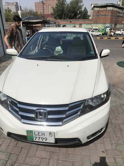 i sel my hoda city aspir b to b janven pait  very good condition j