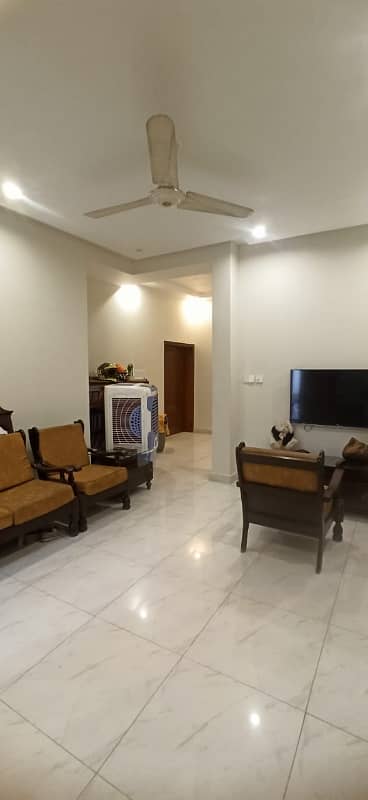 22 Marla Renovated House On 100 Feet Road Near Jahanzeb Block