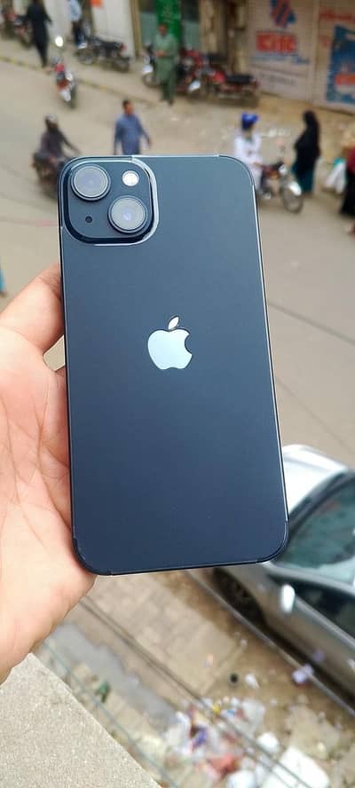 I phone 13, 100 health