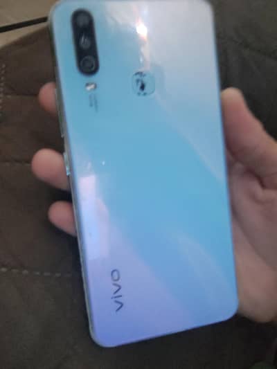 VIVO Y17