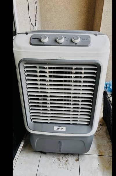 Room air cooler